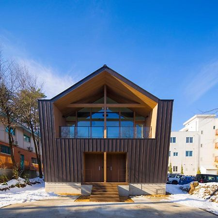 Hakuba White Fox Chalet Exteriör bild
